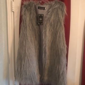 Fur vest